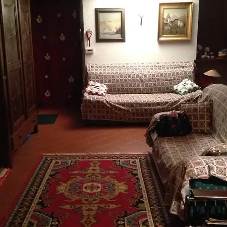 A La Salle Affittasi Grazioso E Ampio Monolocale Cir N 0095 Appartement *